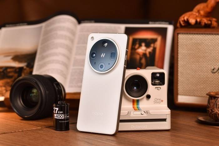 Ultra:轻薄与影像巅峰的完美融合!pg电子游戏网站OPPO Find X8(图3) Ultra:轻薄与影像巅峰的完美融合!pg电子游戏网站OPPO Find X8(图3)